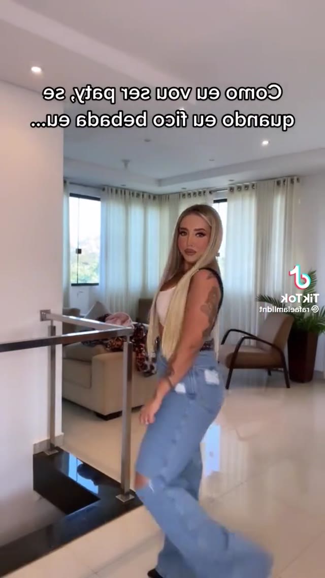 Tiktok girl peed her jeans - video 3