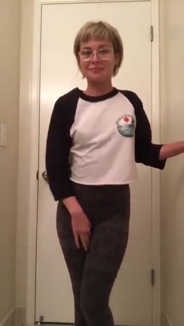 Girl wetting herself on purpose