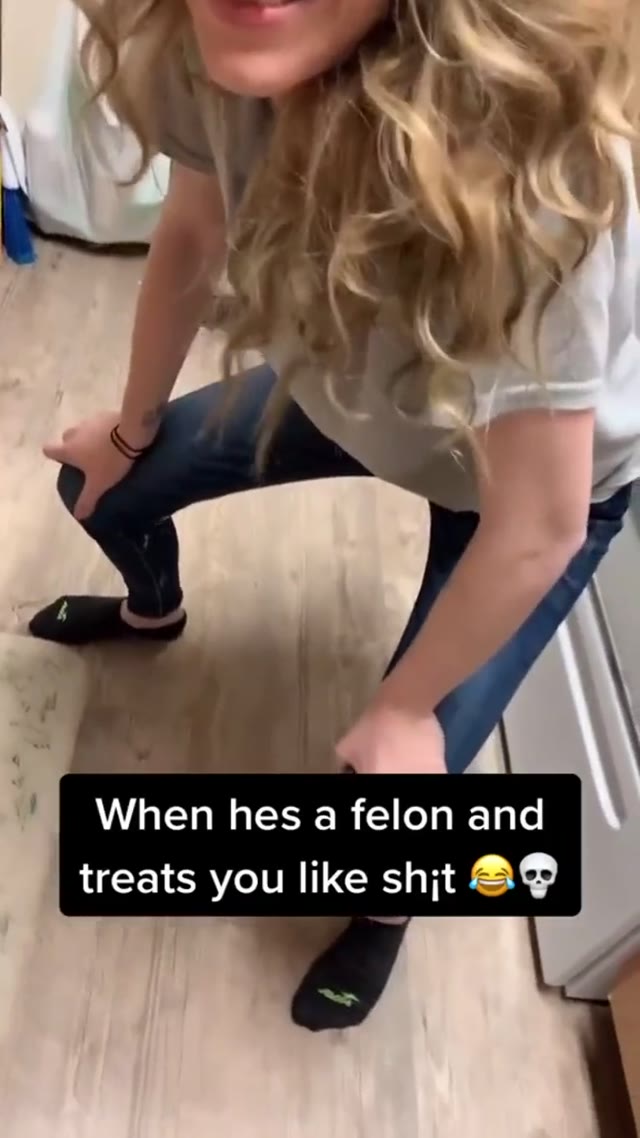 Peed her jeans TikTok