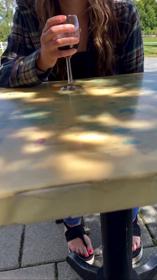 Jeans wetting outside