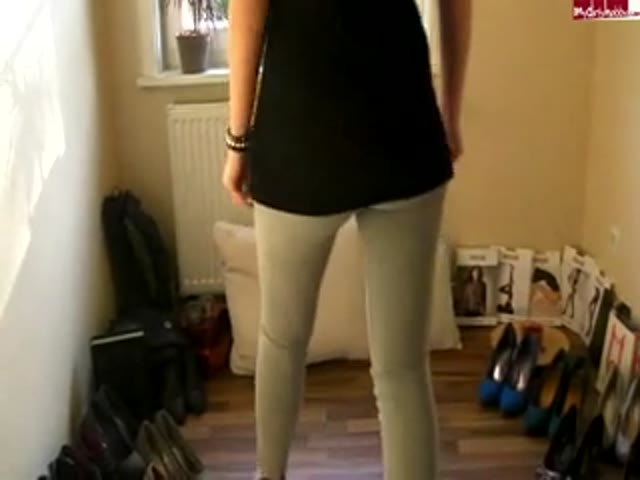 Girl wet her pants