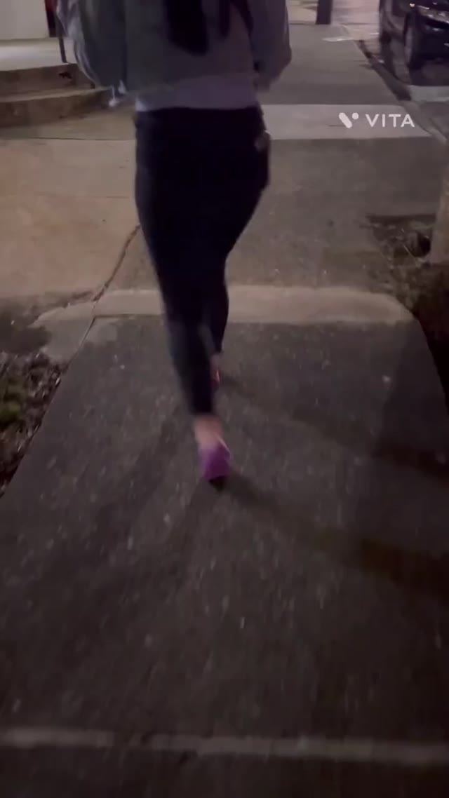 Girl soaking her jean behind a car to hide