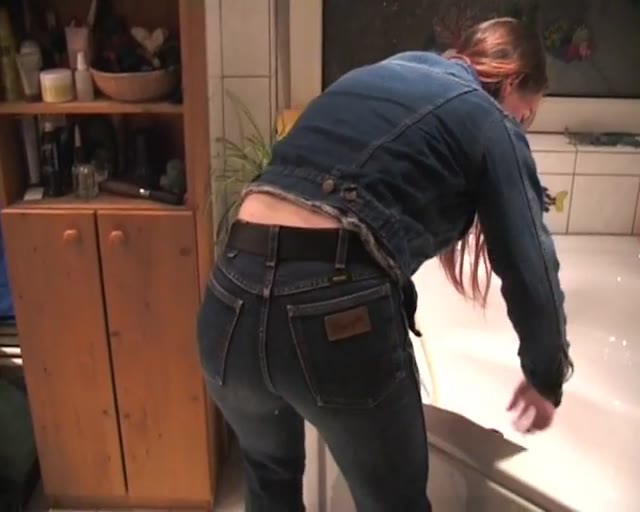 Cleaning Bath