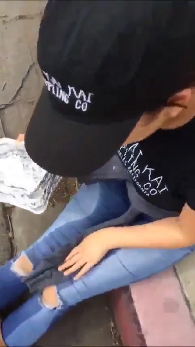 Tiktok girl has peeing accident