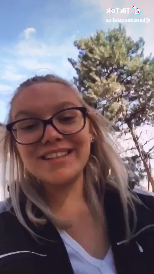 TikTok Pee - video 18